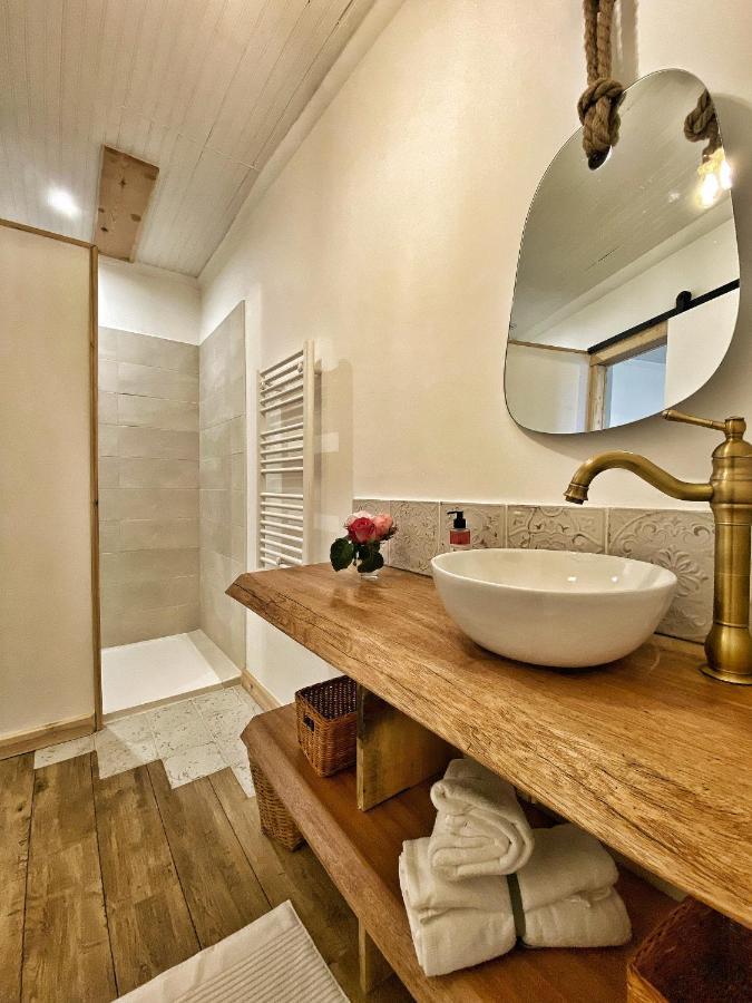 U Pasturellu Bed & Breakfast Pioggiola Bagian luar foto