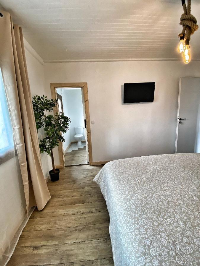 U Pasturellu Bed & Breakfast Pioggiola Bagian luar foto